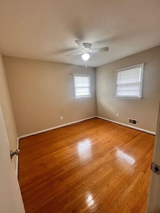 Photo - 1133 Lincoln Ave