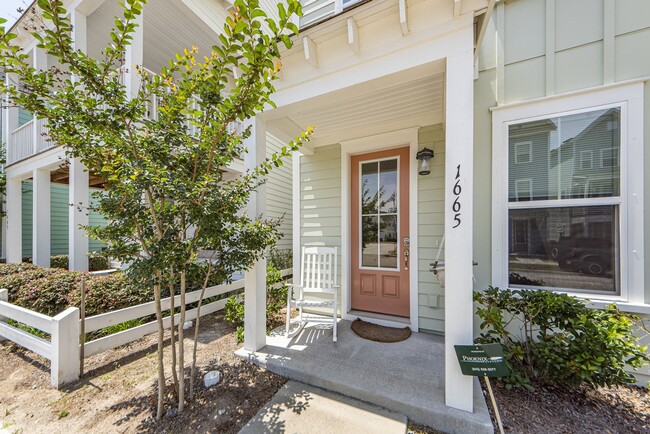 Photo - 3 Bedroom 2.5 Bath Single Family Home in Mixson
