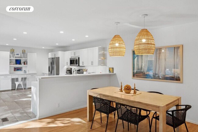 Photo - 197 Treescape Dr