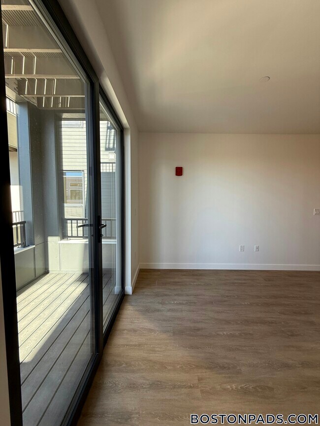 Photo - 199 Gardner St Unit 301