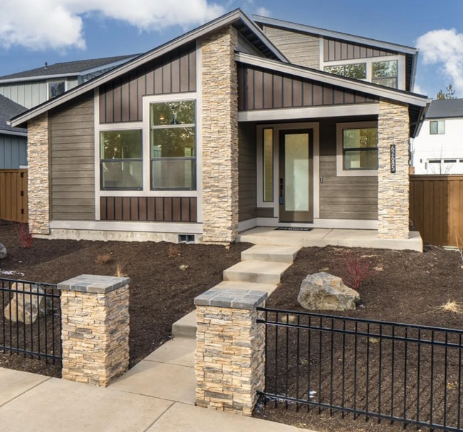 Spacious Westside Home with Loft and Upgra... - Spacious Westside Home with Loft and Upgra...