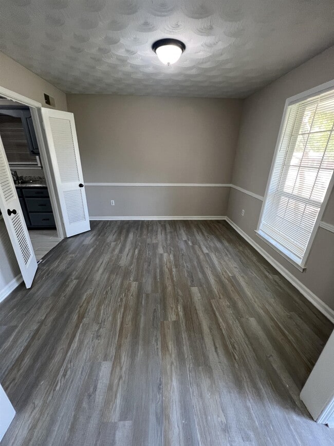 Photo - 5159 Longmeadow Cove