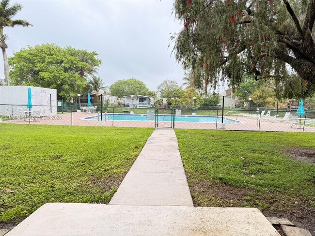 Photo - 6503 Winfield Blvd Unit 111-D