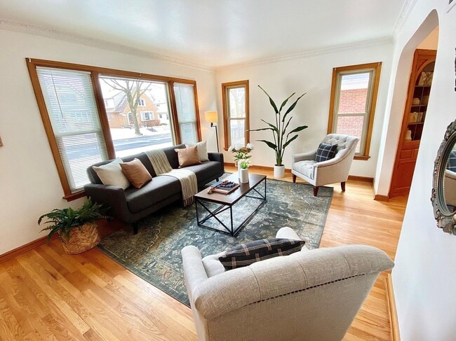 Photo - 2787 N Sholes Ave