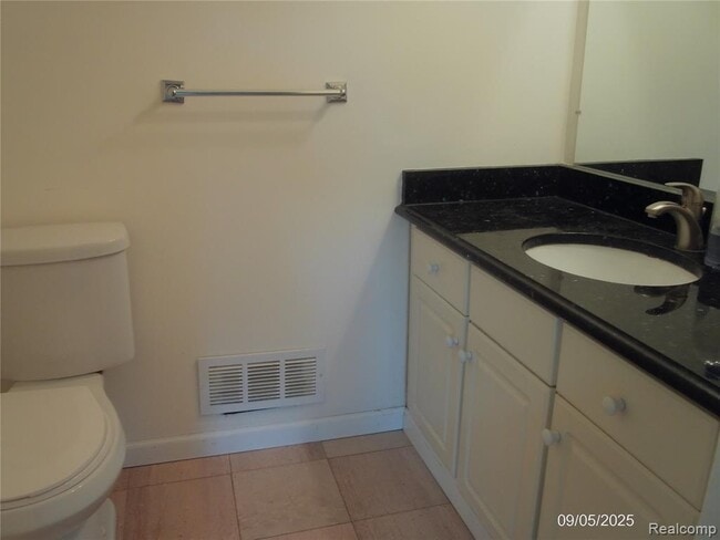 Photo - 38732 Monterey Dr