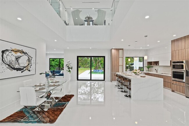 Photo - 1401 SW 5th Ct