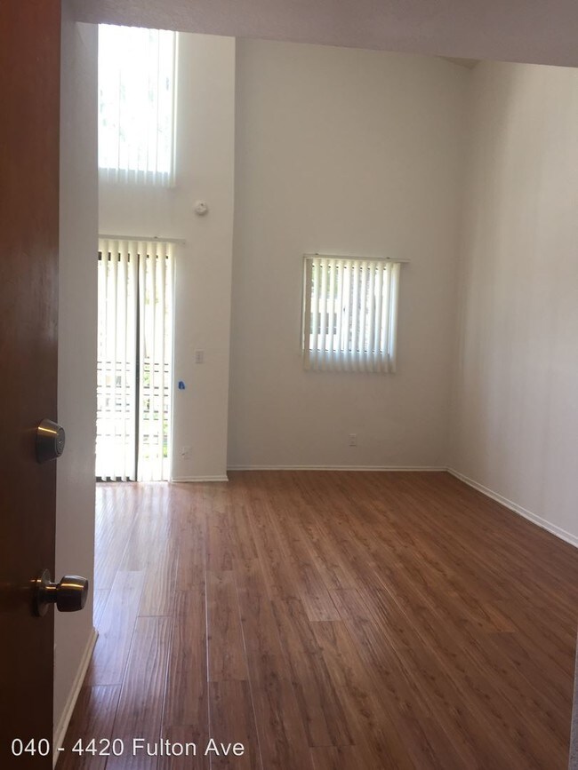 Photo - 4420 Fulton Ave