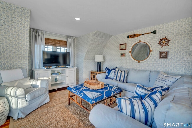 Photo - 165 Middle Beach Rd