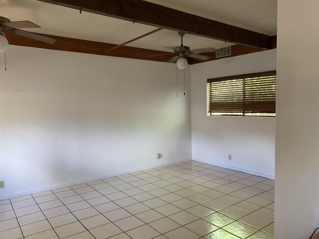 Photo - 299 Keonekai Rd