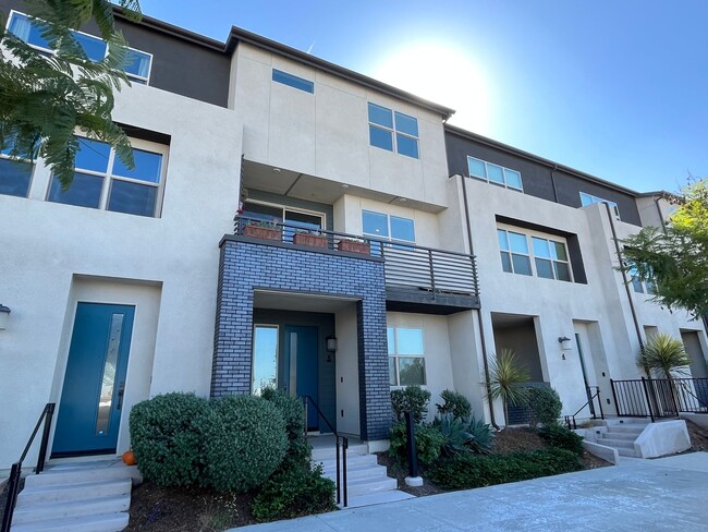 4 Bedroom in the Beautiful New Millennia C... - 4 Bedroom in the Beautiful New Millennia C... Townhome