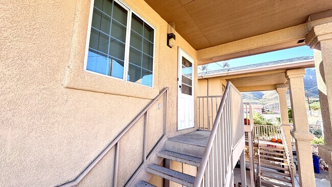 Building Photo - 2717 Idalia Ave Unit 1