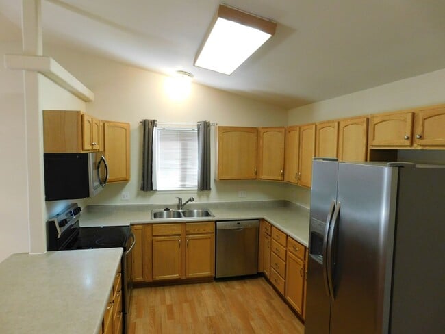 Photo - Quiet Neighborhood!