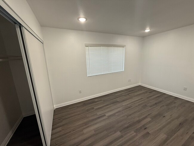 Photo - 41041 Alder Ave