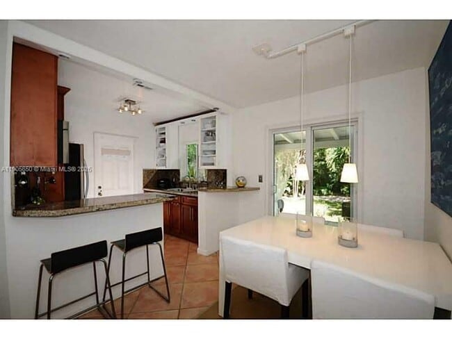 Photo - 273 NW 92nd St