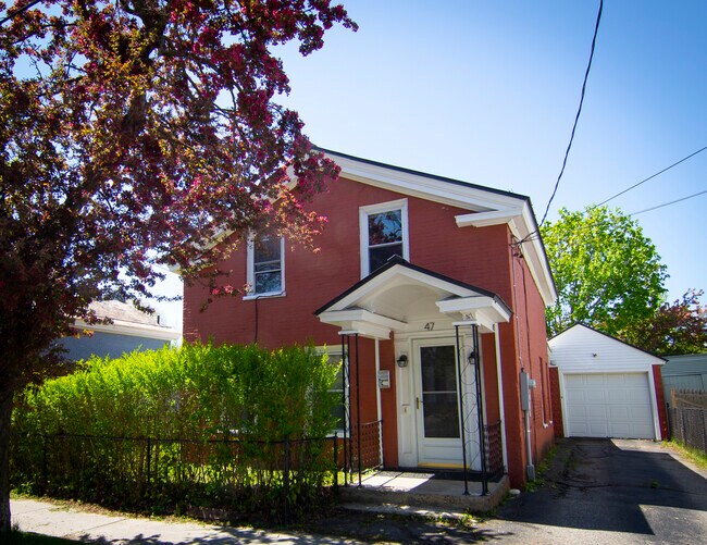 Photo - 47 Pitkin St