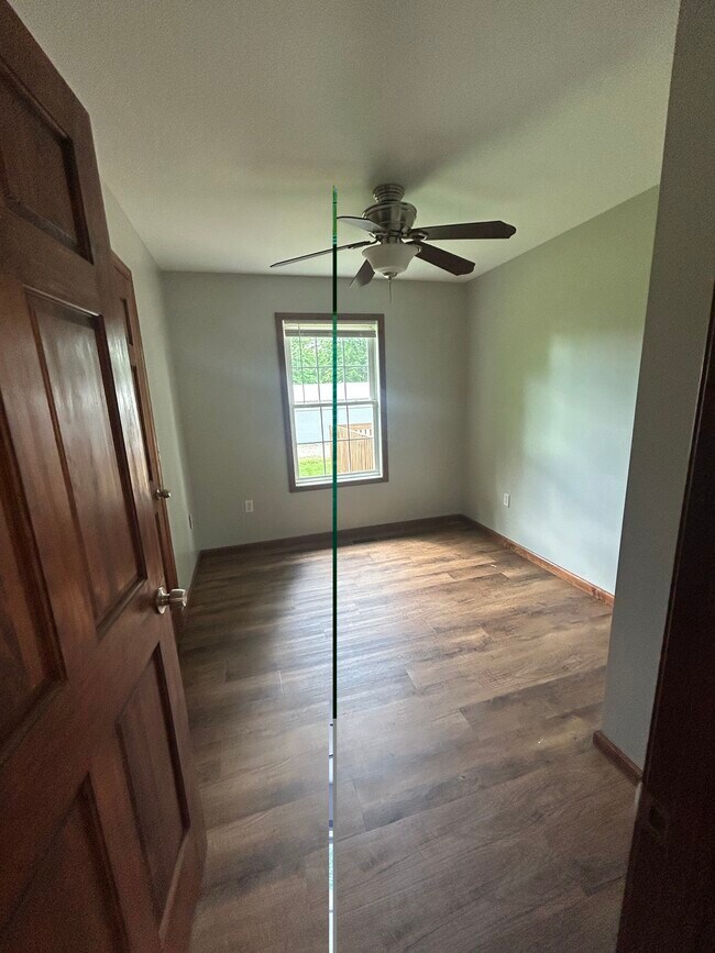 Photo - 22174 Vine St
