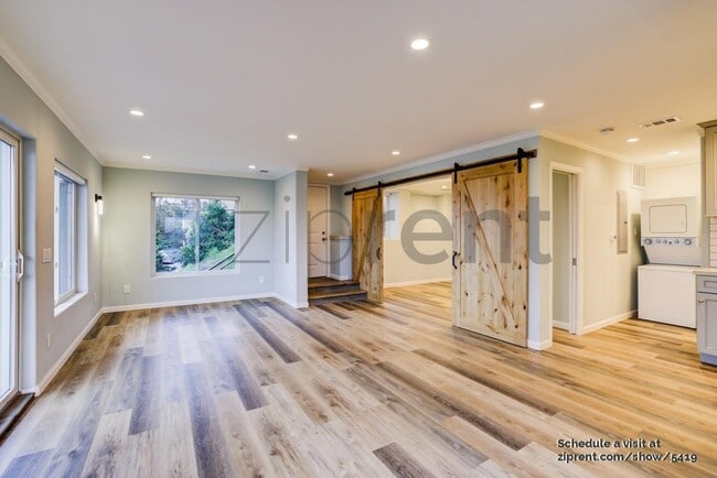 Photo - 822 Humboldt Rd