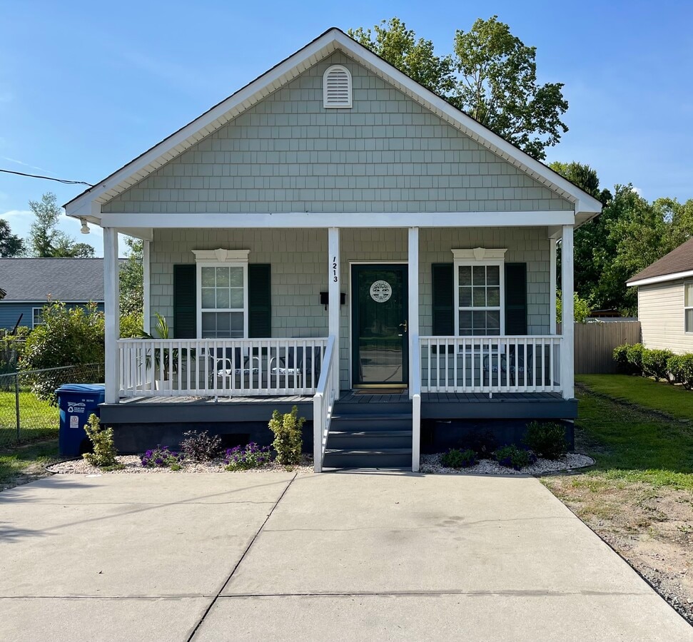 Photo - 1213 Wooster St