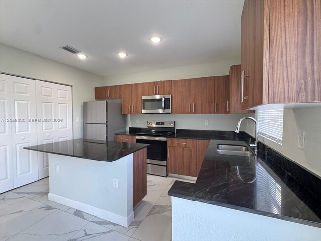 Photo - 1310 NW 6th Ave