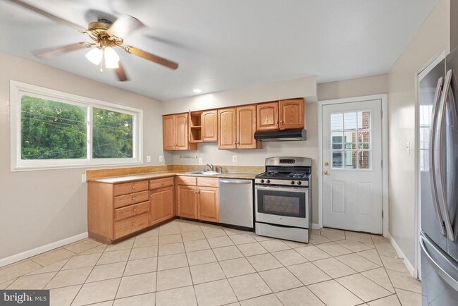 Photo - 4511 Holmes Run Pkwy