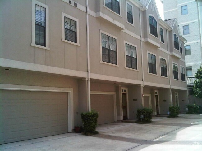Building Photo - 2210 Mid Ln Unit 114 Rental