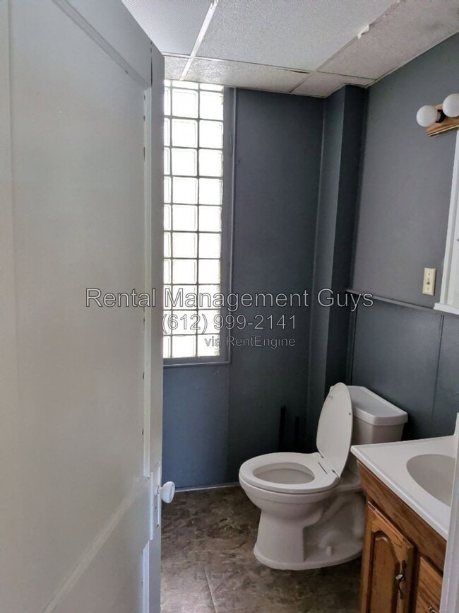 Photo - 2300 W 50th St Unit 11