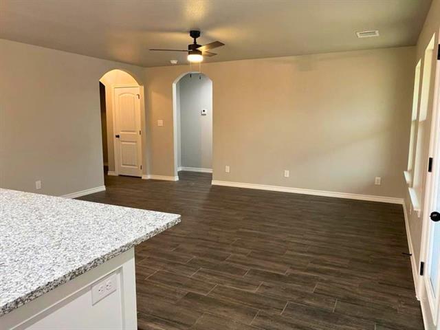 Photo - 220 St Charles Dr