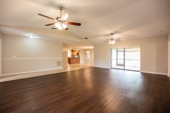 Photo - 1320 SE 2nd St