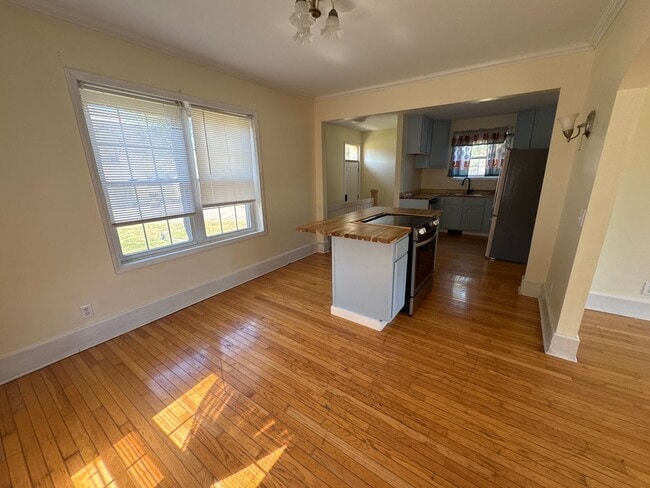 Photo - Paducah City Home