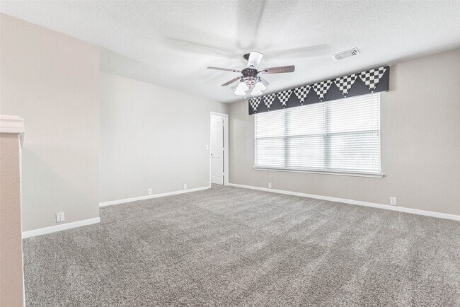 Photo - 18327 Atasca Wds Trce