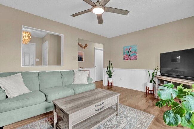 Photo - 1714 Old Folkstone Rd