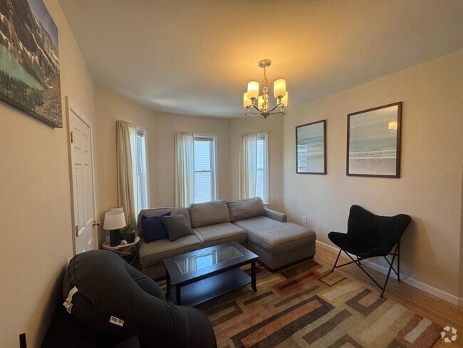 Building Photo - 5 Palermo St Unit 3 Rental