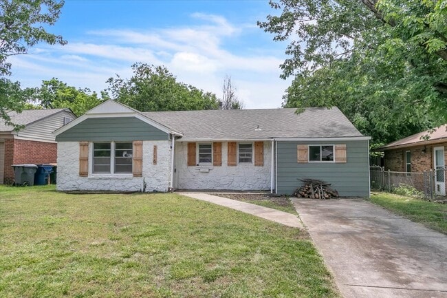 Photo - 2116 Andover Ct
