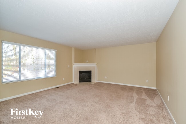 Photo - 17 Woodside Park Dr