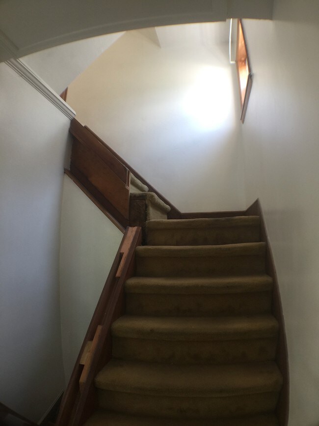 Photo - 118 Oswego Ave Unit A