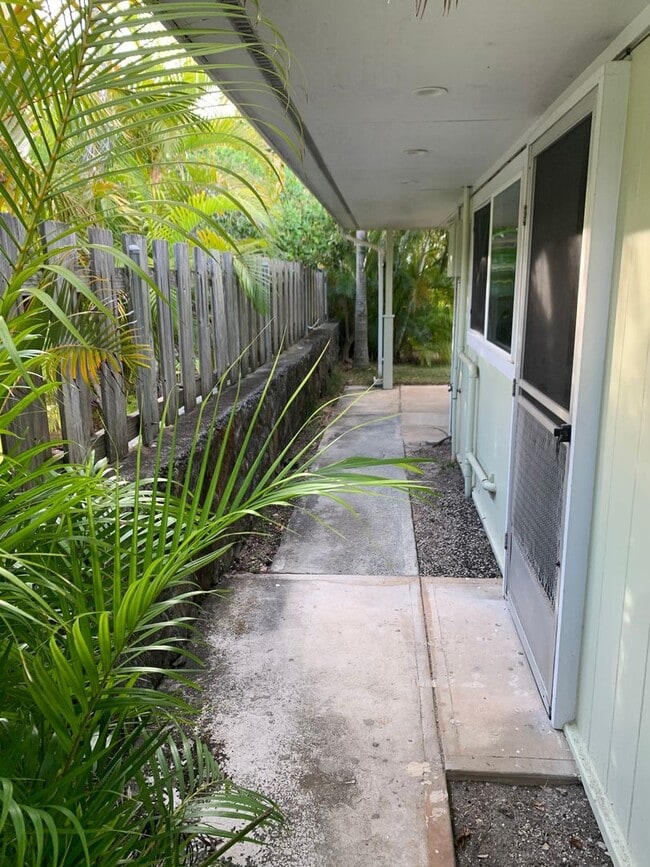 Photo - Kailua- Charming 1 bedroom, 1 bathroom cottage 2 blocks from the beach