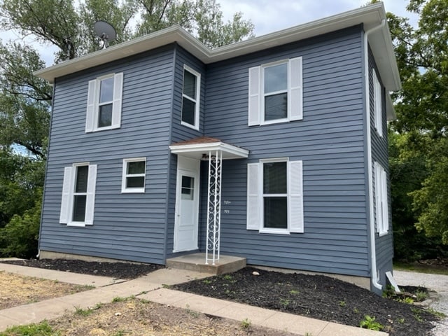Building Photo - 905 N Governor St Rental