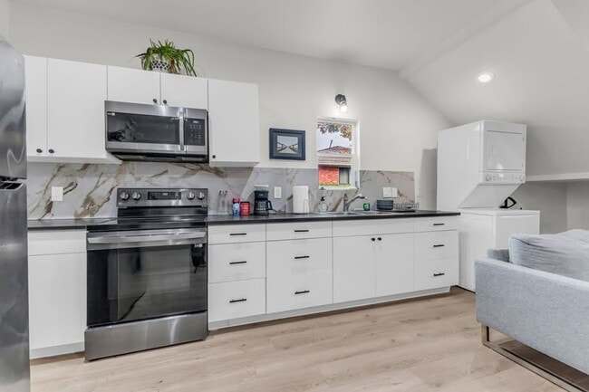 Photo - 3507 Flaxley-