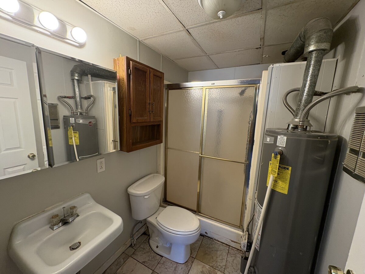 Photo - 500 N Van Buren St