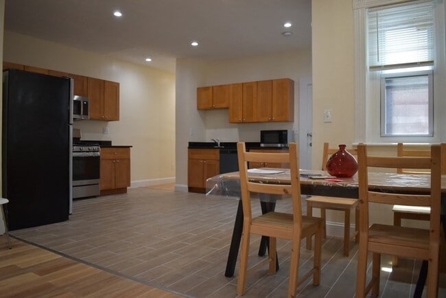 Photo - 16 Glenville Ave Apartment Unit 2