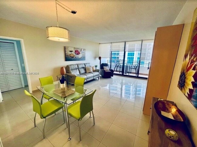 Photo - 3505 S Ocean Dr Unit 911