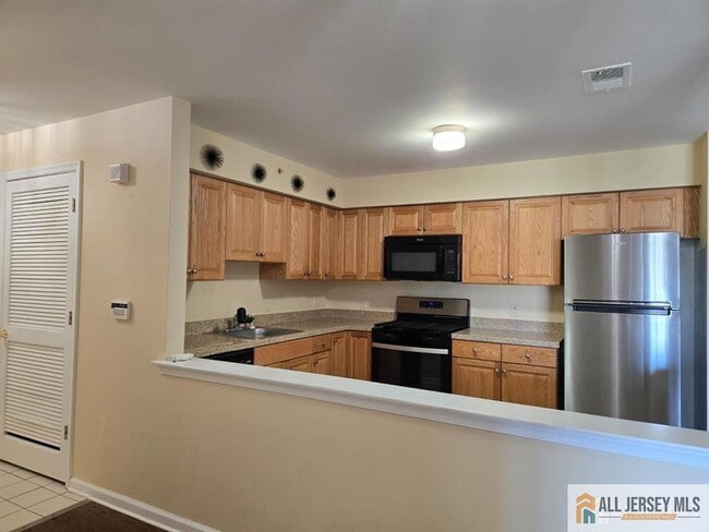 Photo - 1338 Fernwood Ct Unidad 1338