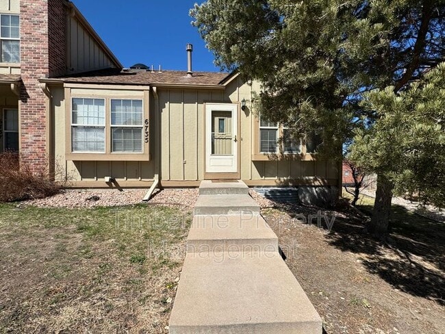 Building Photo - 6735 Overland Dr