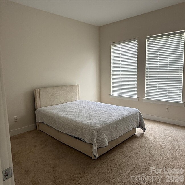 Photo - 617 Mcninch St