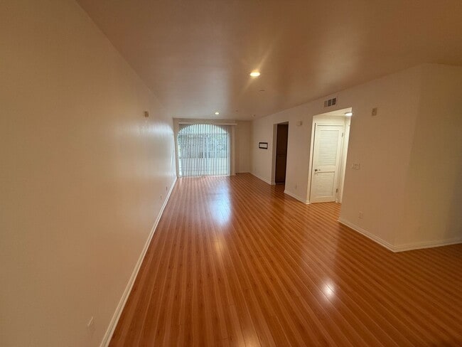 Photo - KES4609 Unidad KES4609#102B