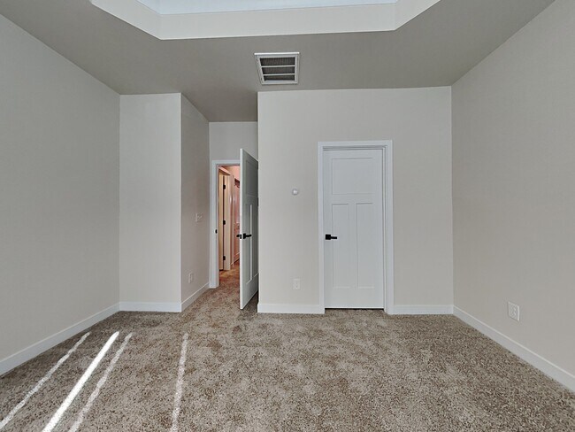 Photo - 1508 Aspire St