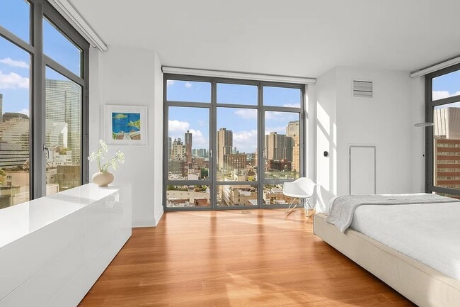 Photo - 57 Reade St Unit 23F