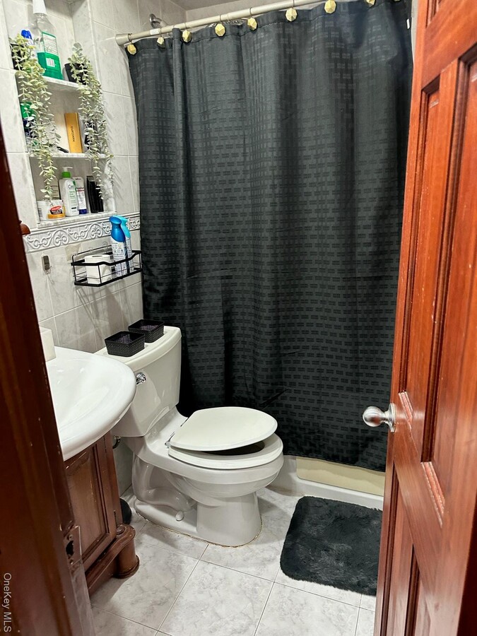 Photo - 2576 Parkview Pl