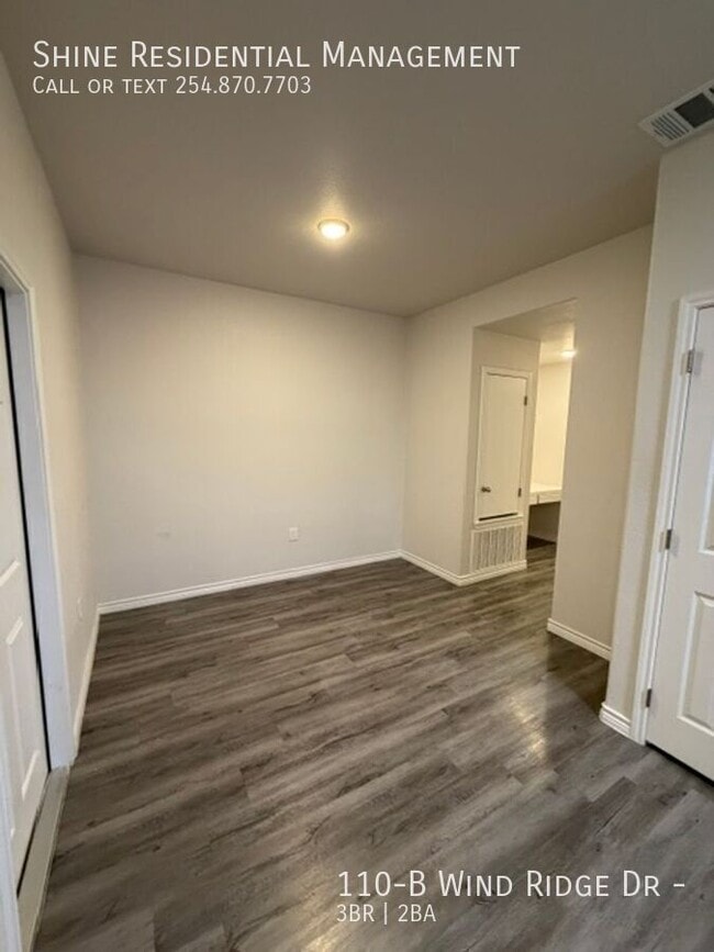 Photo - 110 Wind Ridge Dr