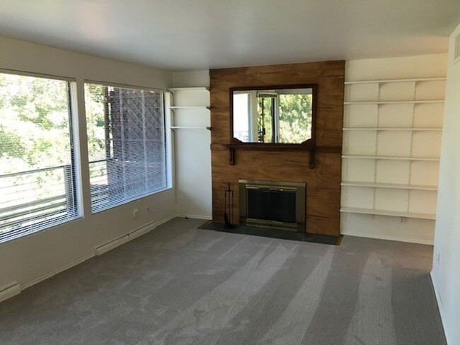 Photo - North Queen Anne Duplex